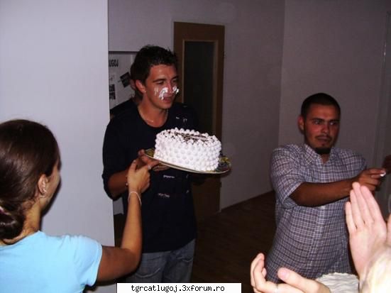 adisor la multi ani! ...