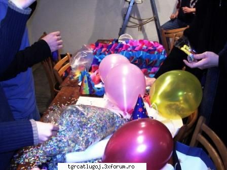 Carnaval/Bal mascat - materiale specifice pt. carnaval - STIRI, VESTI, ANUNTURI