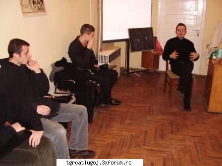 Cateheze pentru tineret - un cadru si cu Don Coriolano - STIRI, VESTI, ANUNTURI