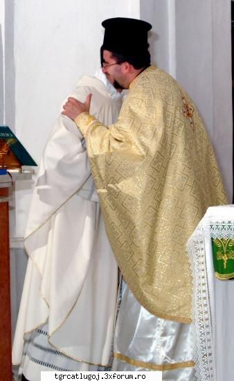 ECUMENISMUL - Iata imbratisearea lui "Atenagora" data de - BISERICA, TINERII SI LUMEA DE AZI